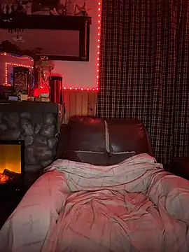 Snapshot of HarmoniousPhantasm3 chatting on March 3, 2026, 8:04 pm HarmoniousPhantasm3 online show from March 3, 2026, 8:04 pm