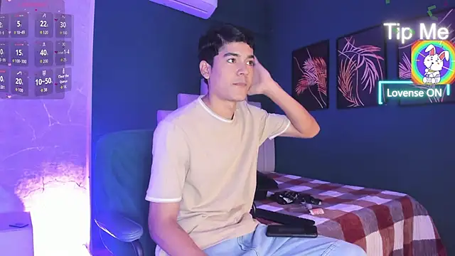 SandroVeyra online show from October 18, 2025, 3:31 am