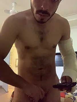 Snapshot of Antoniocogelon chatting on October 8, 2025, 6:49 pm Antoniocogelon online show from October 8, 2025, 6:49 pm