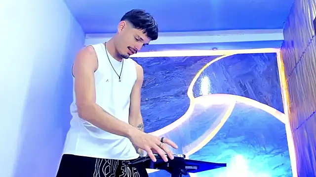 Snapshot of Iam_Steven chatting on February 7, 2026, 5:22 am Iam Steven online show from February 7, 2026, 5:22 am