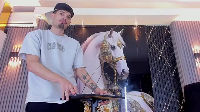 Snapshot of Iam_Steven chatting on March 5, 2026, 1:40 pm Iam Steven online show from March 5, 2026, 1:40 pm