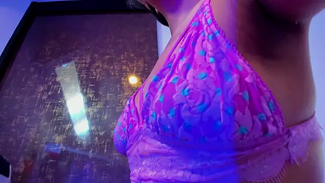 cherry skinny  online show from April 5, 2026, 4:31 am