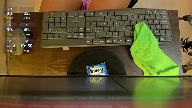 Snapshot of aishaa_boobs chatting on October 6, 2025, 5:38 am aishaa boobs online show from October 6, 2025, 5:38 am