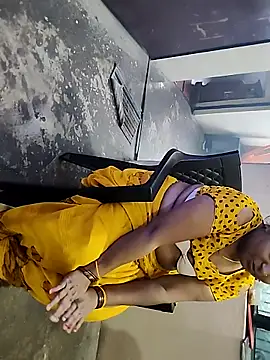 Snapshot of riyahot-3 chatting on December 23, 2025, 6:11 am riyahot-3 online show from December 23, 2025, 6:11 am