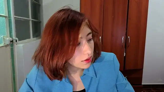 Snapshot of Sullyoonn chatting on September 12, 2025, 7:30 am Sullyoonn online show from September 12, 2025, 7:30 am