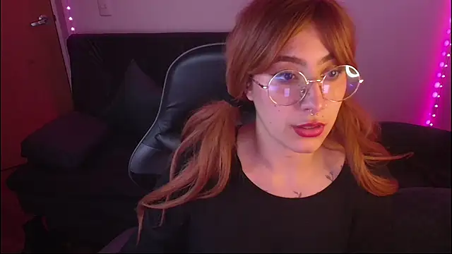 Miacatsito3 online show from September 30, 2025, 1:54 am