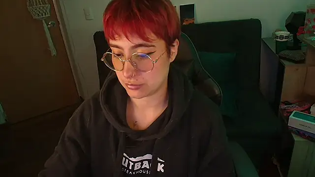 Miacatsito3 online show from November 13, 2025, 3:27 am