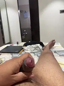 Snapshot of Adityashivani_143 chatting on July 2, 2026, 3:06 am Adityashivani 143 online show from July 2, 2026, 3:06 am