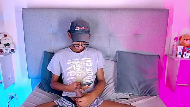 Snapshot of Billie_Turner_ chatting on September 24, 2025, 11:46 am Billie Turner online show from September 24, 2025, 11:46 am