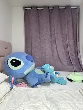 Snapshot of karolaalcendra chatting on February 21, 2026, 1:17 am karolaalcendra online show from February 21, 2026, 1:17 am