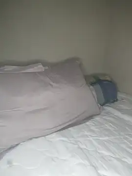 Snapshot of ainularbasoni chatting on April 1, 2026, 11:55 am ainularbasoni online show from April 1, 2026, 11:55 am