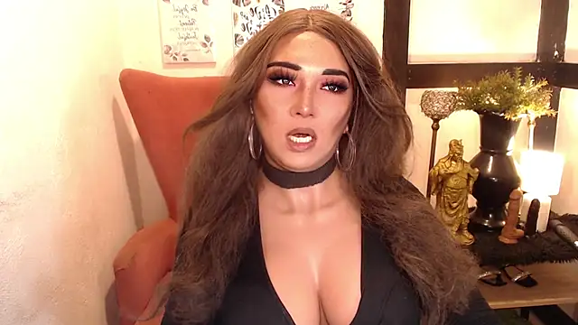 Snapshot of TsMalibogXx chatting on February 15, 2026, 2:03 pm TsMalibogXx online show from February 15, 2026, 2:03 pm