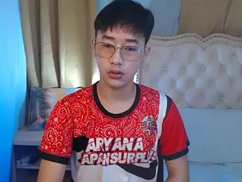 Snapshot of mr_chandy chatting on October 16, 2025, 10:49 am mr chandy online show from October 16, 2025, 10:49 am