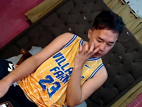 Snapshot of mr_chandy chatting on March 1, 2026, 10:45 pm mr chandy online show from March 1, 2026, 10:45 pm