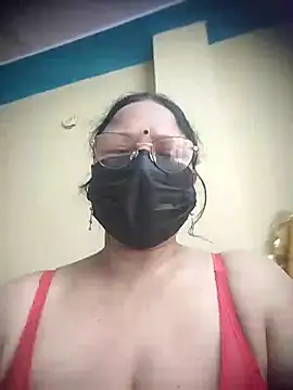 Snapshot of thehotlady chatting on June 27, 2026, 3:55 am thehotlady online show from June 27, 2026, 3:55 am