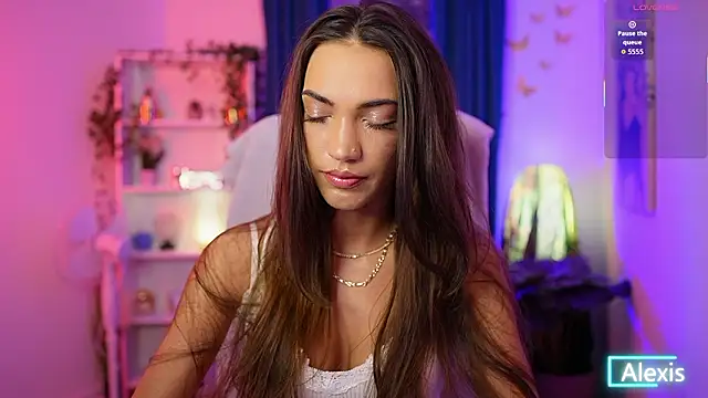 Snapshot of Alexis_Love_ chatting on February 2, 2026, 7:23 pm Alexis Love online show from February 2, 2026, 7:23 pm