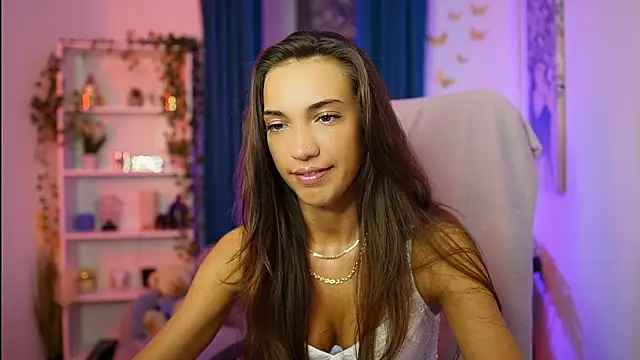 Snapshot of Alexis_Love_ chatting on February 15, 2026, 7:10 pm Alexis Love online show from February 15, 2026, 7:10 pm