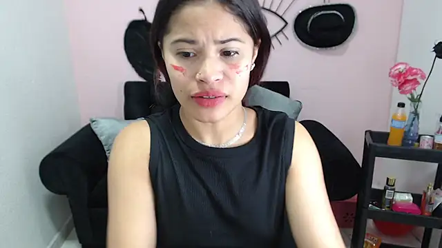 mia sexgirl online show from November 25, 2025, 12:38 pm