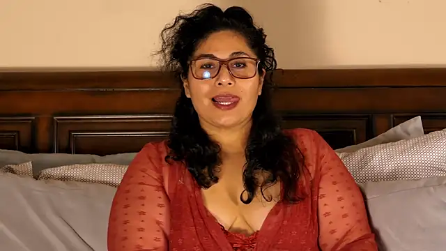 juicyteacher online show from December 14, 2025, 1:55 am