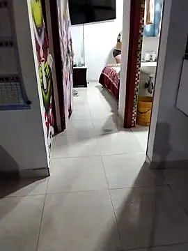 LaraCaliente online show from November 27, 2025, 2:46 am