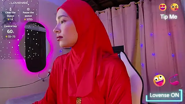 ShanaJamil online show from September 27, 2025, 11:59 am