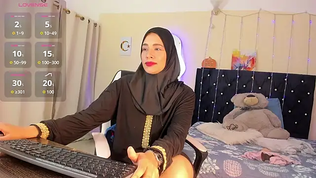 Snapshot of ShanaJamil chatting on April 22, 2026, 12:07 pm ShanaJamil online show from April 22, 2026, 12:07 pm