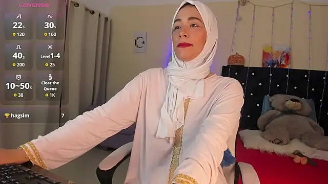 Snapshot of ShanaJamil chatting on April 23, 2026, 12:29 pm ShanaJamil online show from April 23, 2026, 12:29 pm