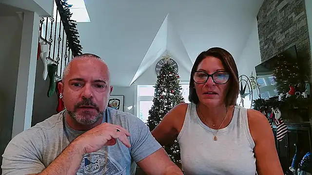 Snapshot of 3totangox chatting on December 3, 2025, 1:31 pm 3totangox online show from December 3, 2025, 1:31 pm