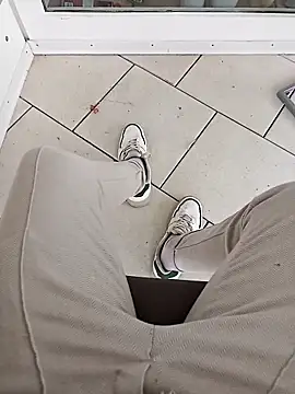 fullystroked online show from October 21, 2025, 11:55 am