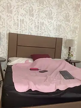 Ava Raye online show from March 10, 2026, 7:19 pm