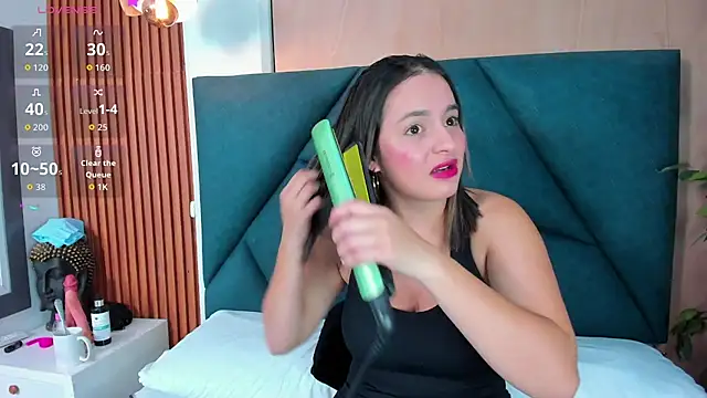 VictoriaHarriss online show from November 6, 2025, 12:39 pm