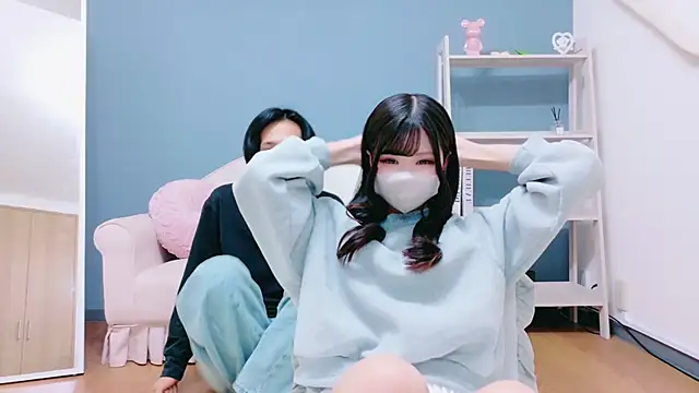 Snapshot of Ruru-shuv chatting on November 28, 2025, 1:14 pm Ruru-shuv online show from November 28, 2025, 1:14 pm