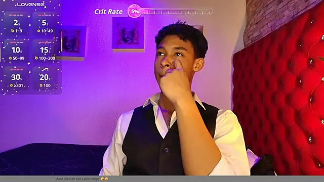 Snapshot of CoffeNaughty_nom chatting on November 29, 2025, 4:26 am CoffeNaughty nom online show from November 29, 2025, 4:26 am