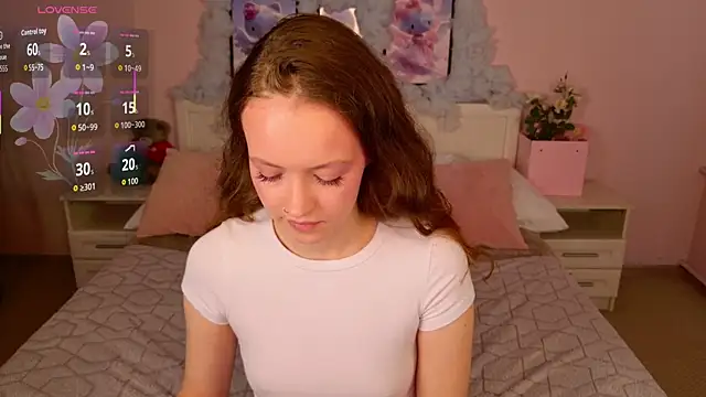 Snapshot of SallyPinkman chatting on October 12, 2025, 12:37 pm SallyPinkman online show from October 12, 2025, 12:37 pm