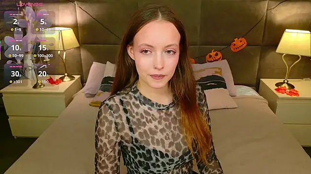 Snapshot of SallyPinkman chatting on October 17, 2025, 2:08 pm SallyPinkman online show from October 17, 2025, 2:08 pm