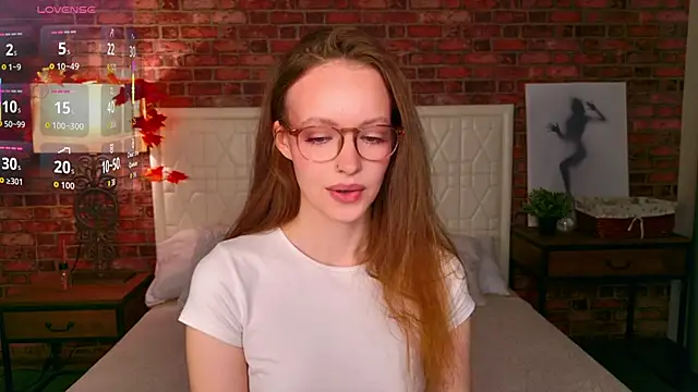 Snapshot of SallyPinkman chatting on November 4, 2025, 7:40 am SallyPinkman online show from November 4, 2025, 7:40 am