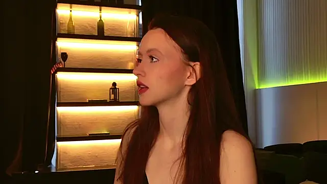 Snapshot of SallyPinkman chatting on November 24, 2025, 10:04 am SallyPinkman online show from November 24, 2025, 10:04 am