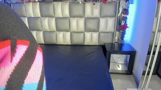 Snapshot of abbiecollins_js chatting on December 20, 2025, 4:19 am abbiecollins js online show from December 20, 2025, 4:19 am