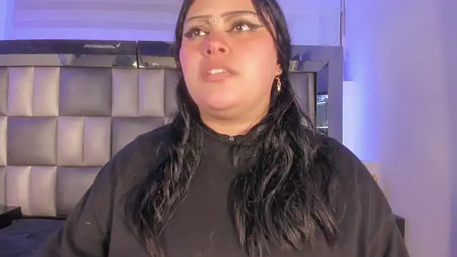 Snapshot of abbiecollins_js chatting on January 9, 2026, 4:04 am abbiecollins js online show from January 9, 2026, 4:04 am