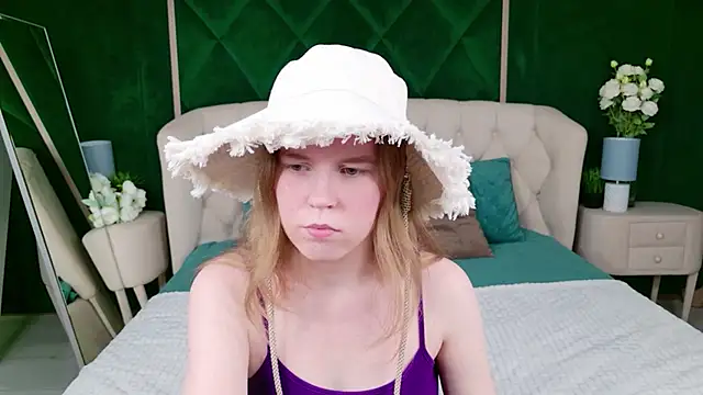 Alida Brice online show from May 4, 2026, 5:42 pm