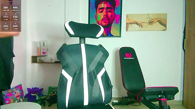 Snapshot of JordanRossie chatting on February 2, 2026, 7:23 pm JordanRossie online show from February 2, 2026, 7:23 pm