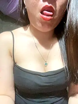 Luna-ass online show from November 13, 2025, 12:37 pm