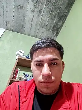 Snapshot of pareja076 chatting on September 15, 2025, 12:10 am pareja076 online show from September 15, 2025, 12:10 am