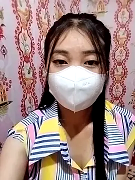 Snapshot of Damhan12 chatting on October 16, 2025, 2:18 pm Damhan12 online show from October 16, 2025, 2:18 pm