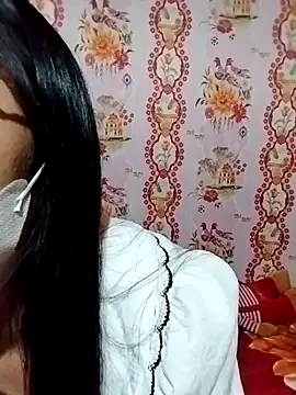 Snapshot of Damhan12 chatting on November 17, 2025, 10:32 am Damhan12 online show from November 17, 2025, 10:32 am