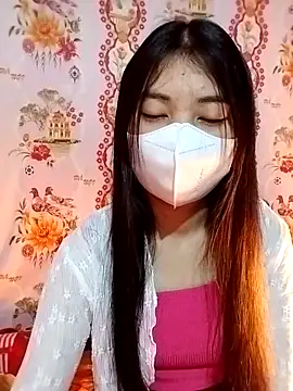 Snapshot of Damhan12 chatting on December 5, 2025, 1:31 pm Damhan12 online show from December 5, 2025, 1:31 pm