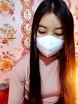 Snapshot of Damhan12 chatting on December 15, 2025, 2:05 am Damhan12 online show from December 15, 2025, 2:05 am