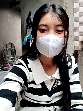 Snapshot of Damhan12 chatting on February 19, 2026, 8:32 am Damhan12 online show from February 19, 2026, 8:32 am