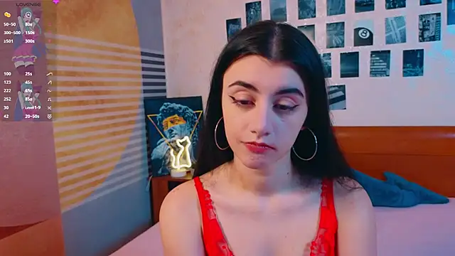 Snapshot of MelanieMooor chatting on January 8, 2026, 7:49 pm MelanieMooor online show from January 8, 2026, 7:49 pm