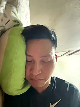 CZpublic online show from October 21, 2025, 6:08 pm